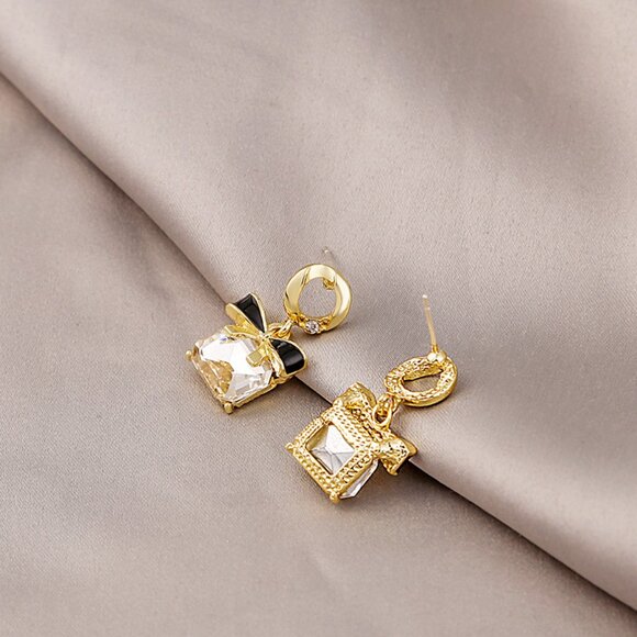 3/$35 Square Bow Gold Drop Dangle Earrings Rhinestone Crystal Small Diamond - Picture 4 of 8